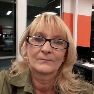 Meet your Posher, Pam